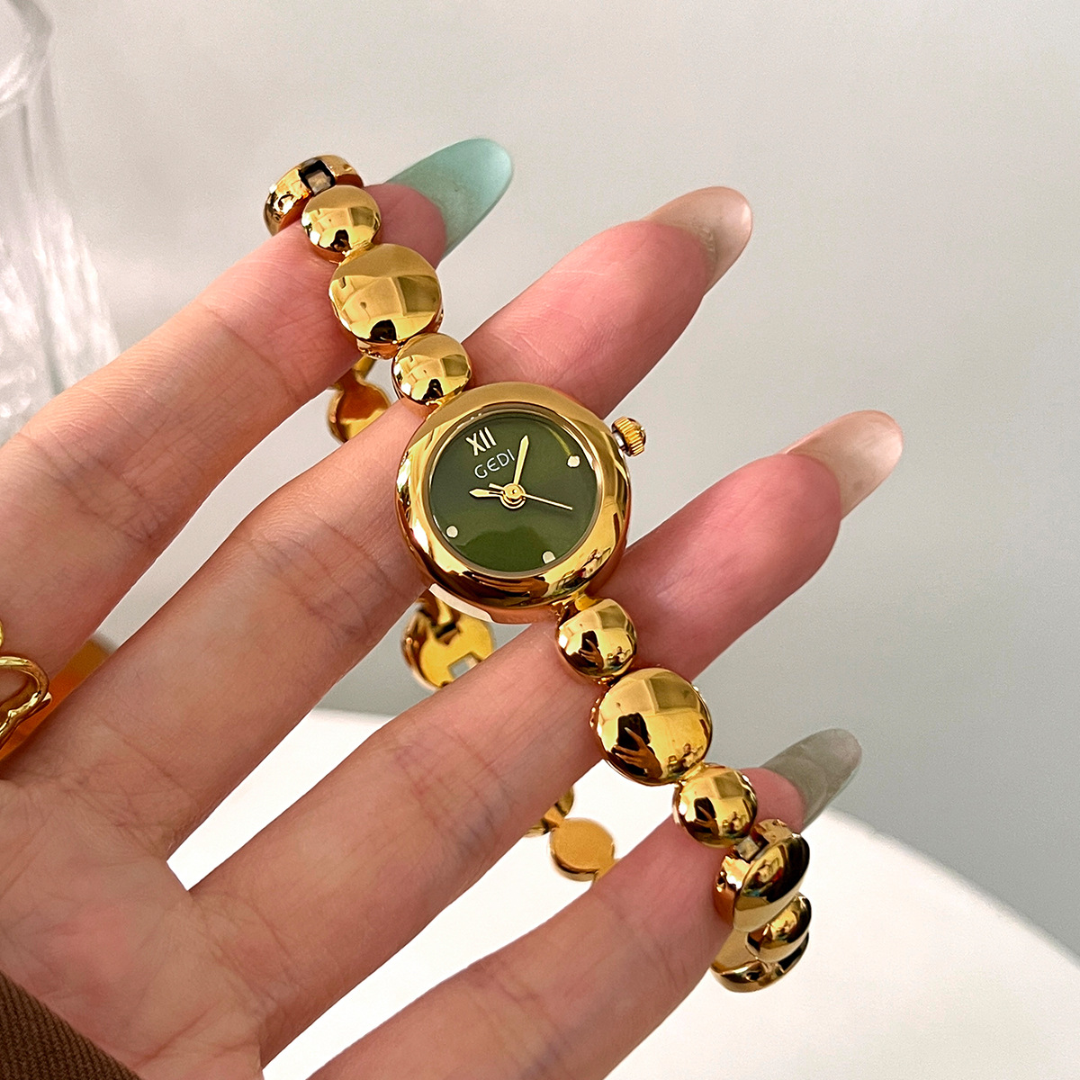 여성용 시계 라이트 럭셔리 패션 라운드 빈 팔찌 빈티지 - Jewelry Watches Vintage 리뷰 및 가격